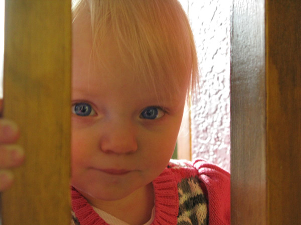 Just one more of this adorable little girl! She has the Sinz blue eyes.