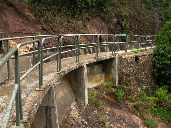 Walking along the water distribution system