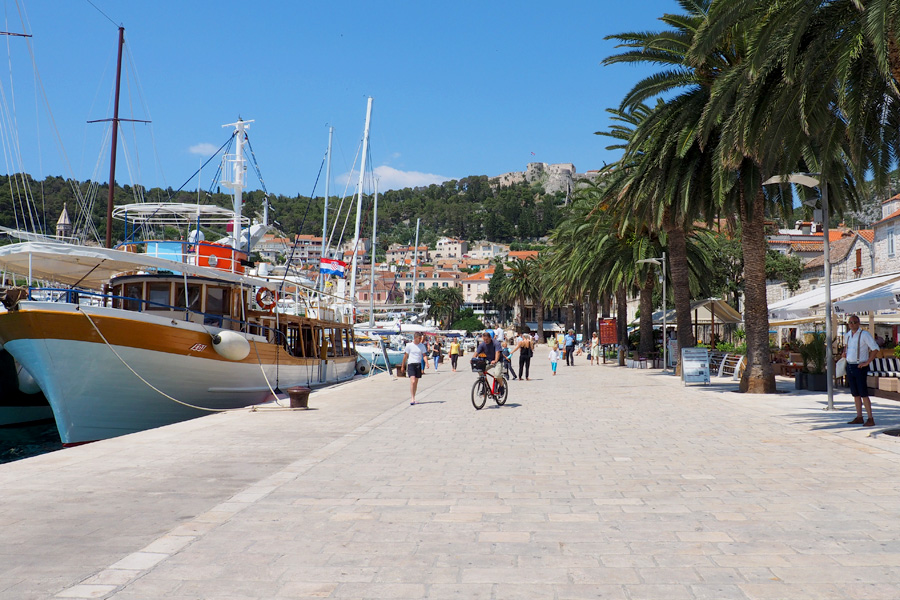 Croatia knows how to do boardwalks